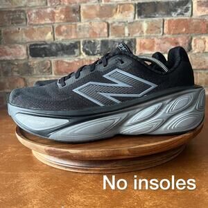 New Balance Fresh Foam More v5 Men's Size 12 Black Road Running Max Cushion